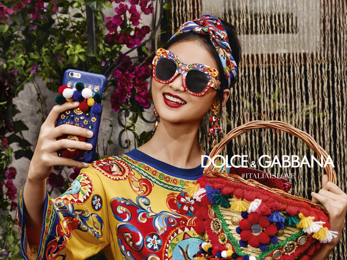 Включи dolce. Дольче Габбана. Dolce Gabbana g9a58g. Dolce Gabbana 2016 очки. Шляпа Дольче Габбана.